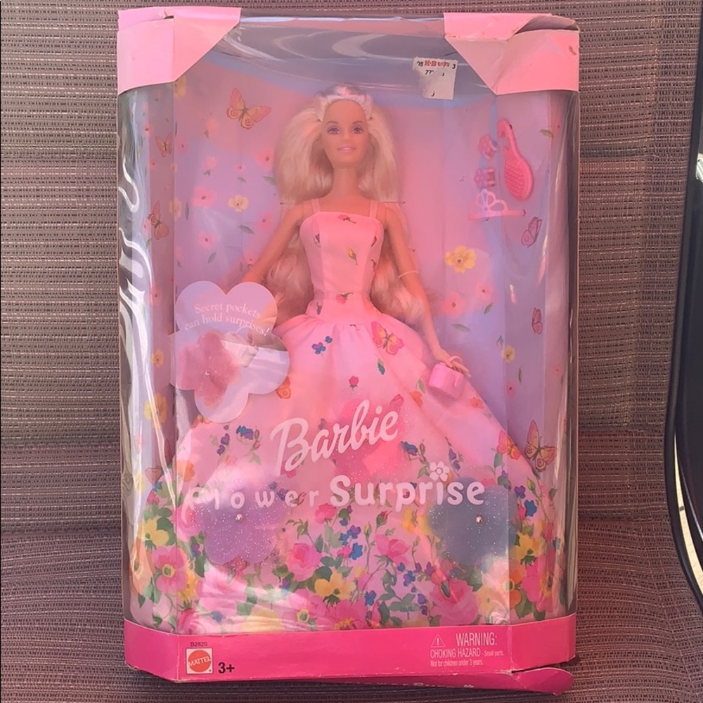 Barbie flower surprise 2002